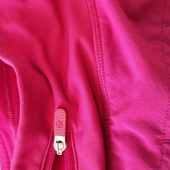 Lululemon Shorts - Picture 4 of 9